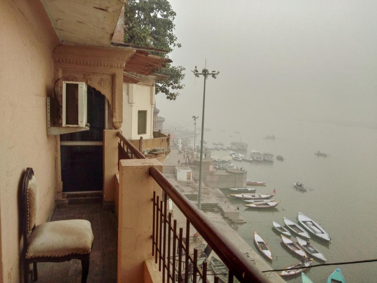Ajay Guest House - Varanasi — Photos 1